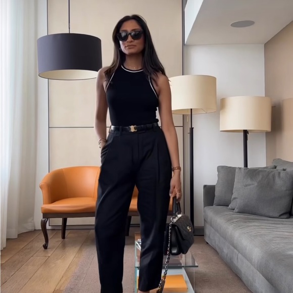 GORGEOUS MANGO NWT Knitted Top w Contrast Details - Picture 7 of 16